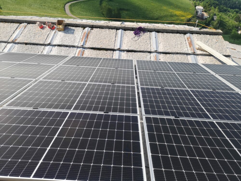 Fotovoltaico su allevamenti in montagna